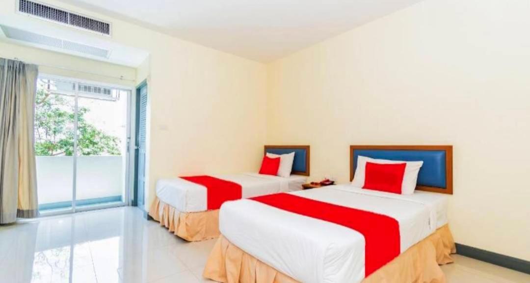 Baan Poemsuk Huahin Hotel Ngoại thất bức ảnh